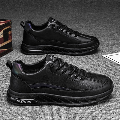 Νέο μοντέλο χειμερινών παπουτσιών με επιγραφή και κορδόνια - οικολογικό δέρμα