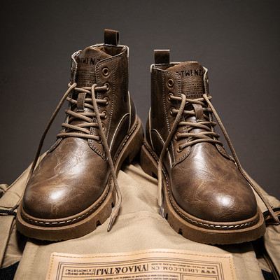 Modes ziemas zābaki no eko ādas ar uzrakstiem un šņorēm