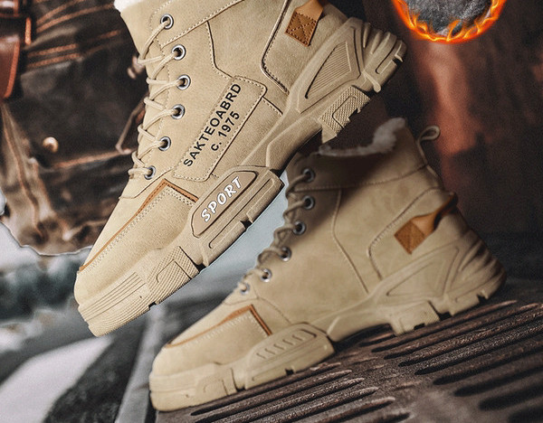 Χειμερινά ανδρικά παπούτσια με πουπουλένια φόδρα