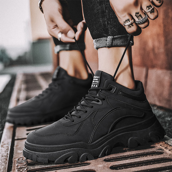 Zimske čizme s grubim potplatom za muškarce