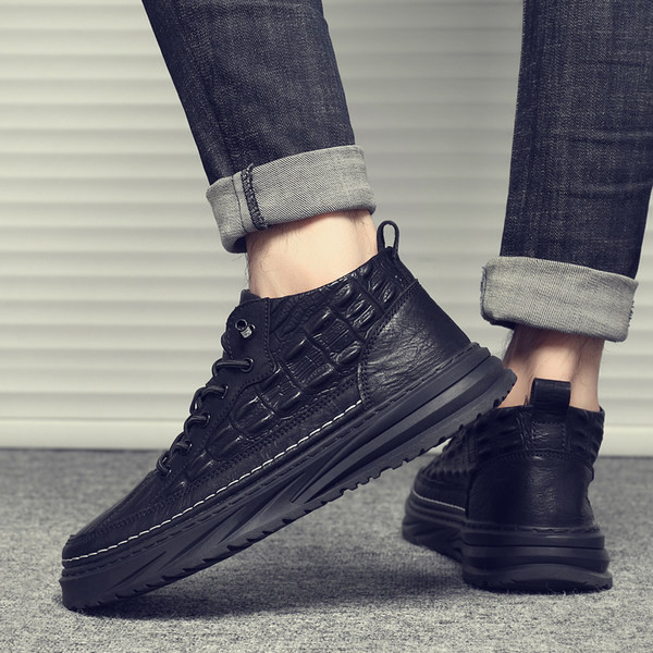 Ανδρικά παπούτσια φθινοπώρου-χειμώνα με κορδόνια και επίπεδη σόλα