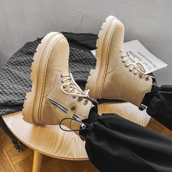 Χειμερινές χοντροκομμένες ανδρικές μπότες