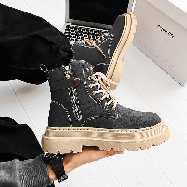 Χειμερινές χοντροκομμένες ανδρικές μπότες