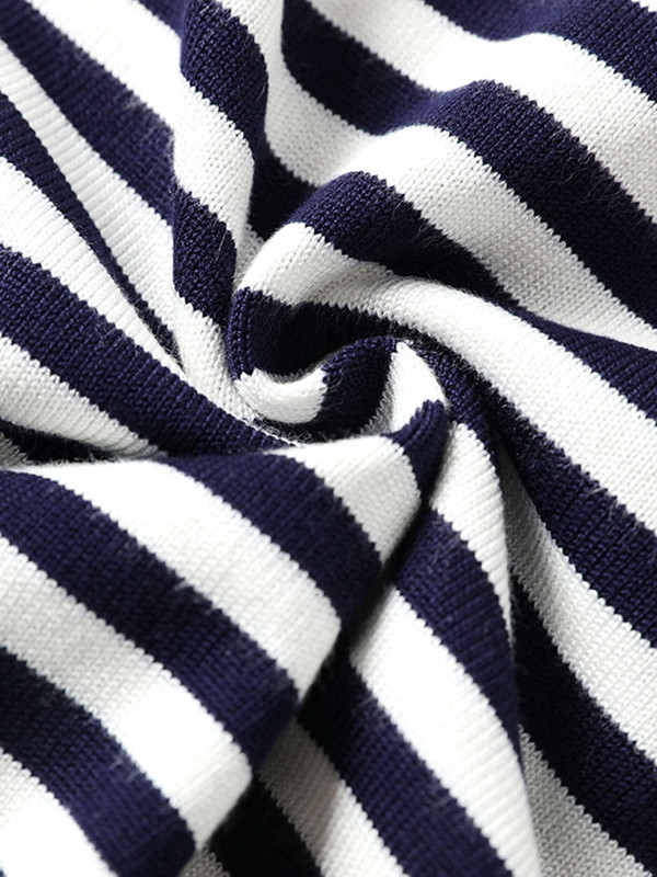 2022 Φθινόπωρο χειμερινό μακρυμάνικο ριγέ πουλόβερ Γυναικείο πουλόβερ Πλεκτά πουλόβερ Μπλούζες με λαιμόκοψη Κορεάτικες γυναικείες μπλούζες σε έλξη Γυναικείο λευκό