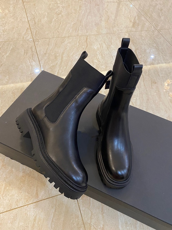 Maxdutti cipele Ženski engleski stil High Street Retro 2022. proljeće i jesen Chelsea čizme od kravlje kože Ženska ležerna moda