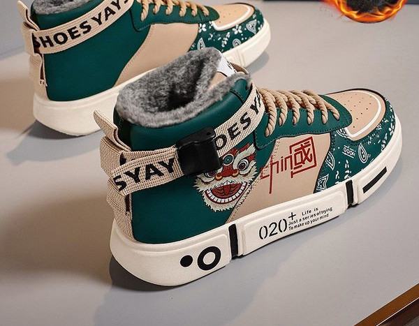 Ανδρικά χειμερινά παπούτσια με πουπουλένια φόδρα - δύο μοντέλα