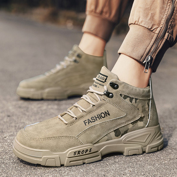 Novi model muške zimske obuće sa natpisom