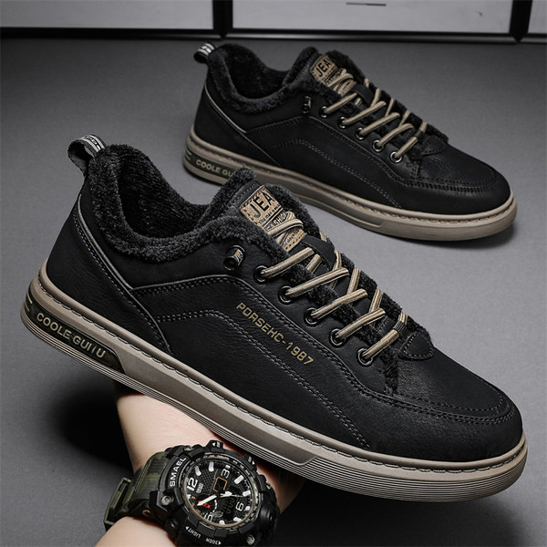 Ανδρικές χειμερινές μπότες με πούπουλο