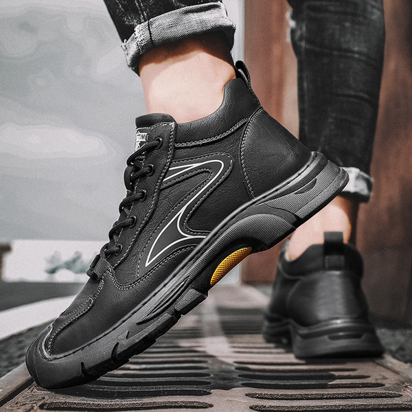 Ανδρικά αθλητικά παπούτσια με κορδόνια