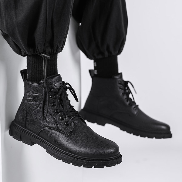 Ανδρικές χειμερινές μπότες με κορδόνια βρετανικού στυλ