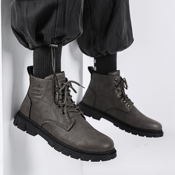 Ανδρικές χειμερινές μπότες με κορδόνια βρετανικού στυλ