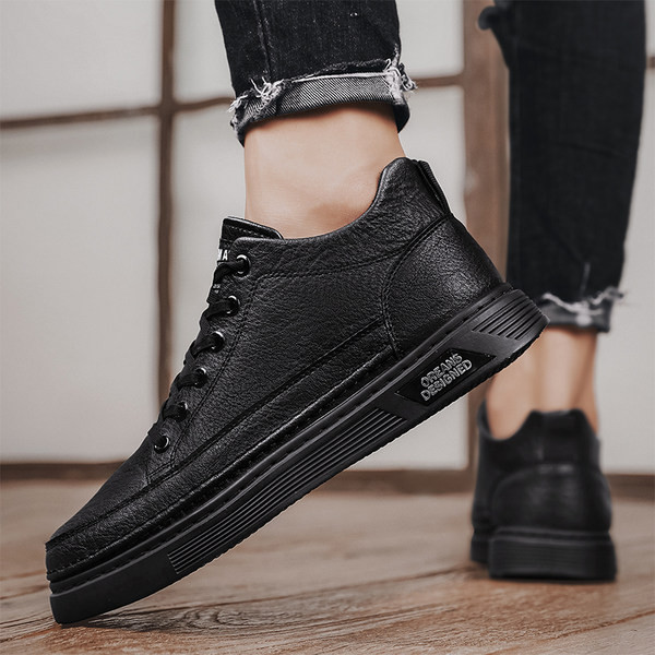 Muške kožne tenisice sa vezicama i natpisom