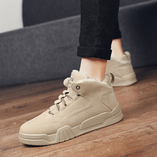 Novi model muške zimske obuće sa donjom postavom