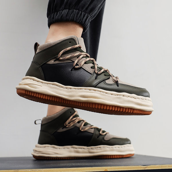 Jauna modeļa vīriešu kedas ar šņorēm