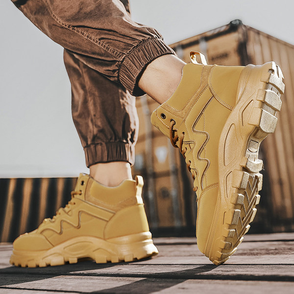 Ανδρικά μποτάκια με κορδόνια σε τρία χρώματα