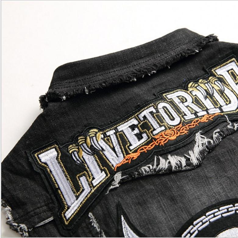 2022 m. vyriškos punk džinsinės liemenės, juodos kaukolės, siuvinėjimo džinsinės liemenės, plonos mados džinsai, švarkas be rankovių, vyriškos liemenės J2868