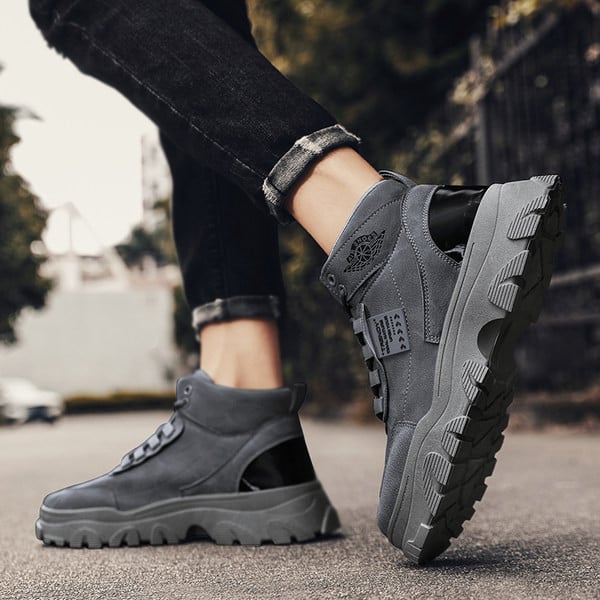 Vyriški žieminiai batai – grubiu padu