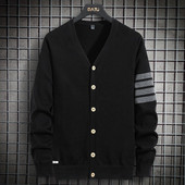 Μαύρα ριγέ ανδρικά ζακέτα πουλόβερ 100% βαμβακερά χειμωνιάτικα ζεστά λεπτά V ανδρικά ρούχα Κορεάτικο πλεκτό πουλόβερ Homme Παλτό Oversize