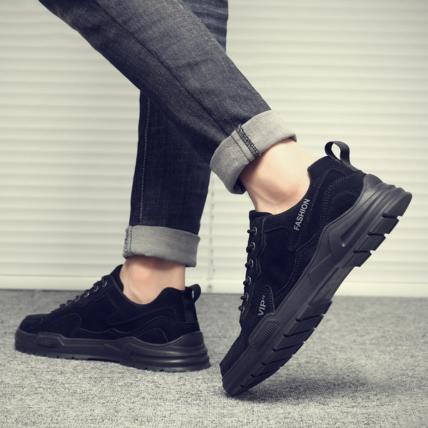 Ανδρικά παπούτσια με κορδόνια - δύο μοντέλα