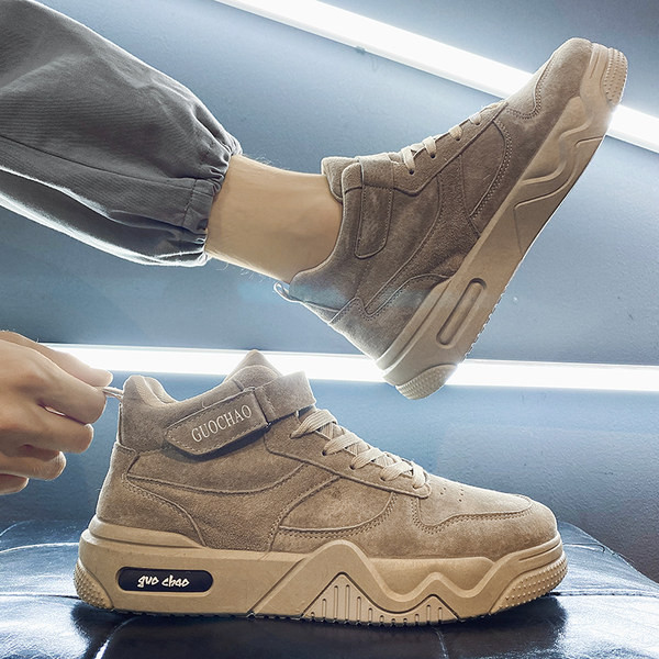 Ziemas vīriešu apavi ar uzrakstu