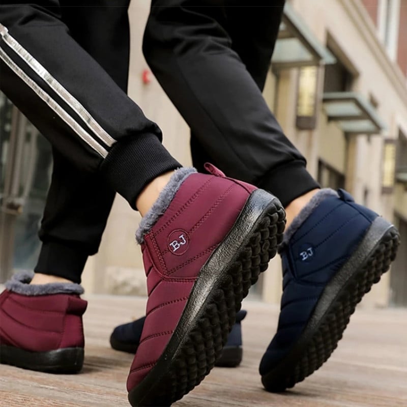 Férfi csizmák Férfi téli cipők meleg szőrme Snow Botas Hombre könnyű bokacsizmák Chaussure Homme téli csizmák férfi alkalmi cipők