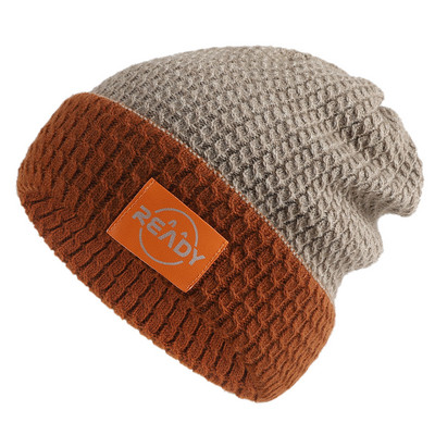 Ανδρικό καπέλο με επιγραφή