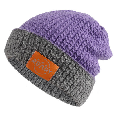 Ανδρικό καπέλο με επιγραφή