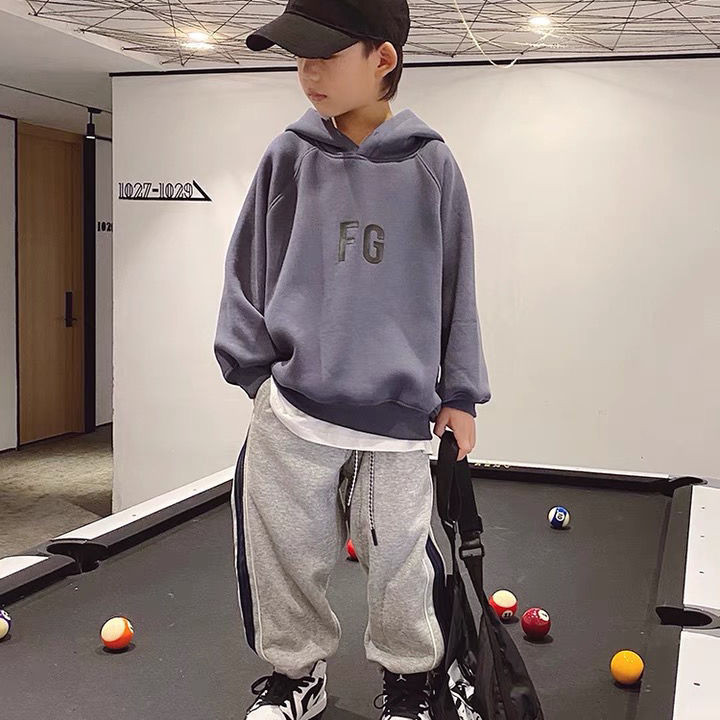 Βρεφικό κασμίρ με κουκούλα πουλόβερ και φλις 2022 New Boy Loose κορεατική έκδοση του μεγάλου παιδικού ρούχου για να κρατηθεί ζεστό