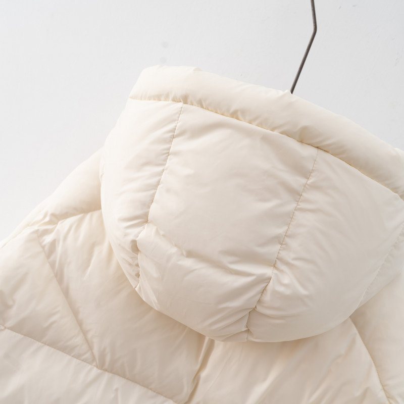 2022 Sieviešu ziemas jaka mētelis Stilīgs Biezs Silts pūkains Parka Sieviešu ūdensnecaurlaidīgs virsējais mētelis New Hot