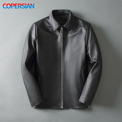 2022. gada vīriešu melna plānas ādas jaka pavasara rudens, mīksta augšdaļa, brīva ādas jaka brūna atloks Dabīga teļa ādas klasiska jaka