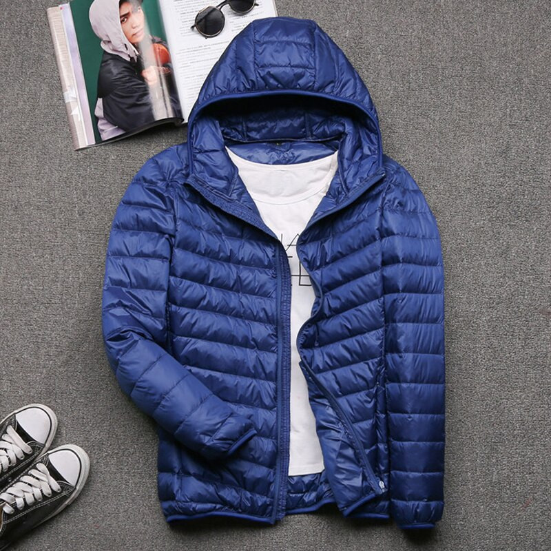 Vīriešu ziemas pīļu dūnu mētelis īpaši viegls ar kapuci, pūkains dūnu jakas Vīriešu pārnēsājamas vēja necaurlaidīgas siltas parkas Vīriešu apģērbs 5xl 6XL