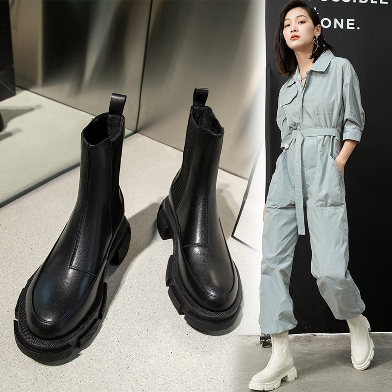 2022. gada jauni sieviešu puszābaki ar biezu apakšu, apaļu purngalu  zābaki, melni balti, pilnībā piemēroti Botas Feminina platformas apavi