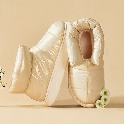 Aranyos plüss pamut cipők Női téli csizmák kültéri csúszásmentes könnyű lefelé szabadidő női hócipő platform melegen tartó lábbelik