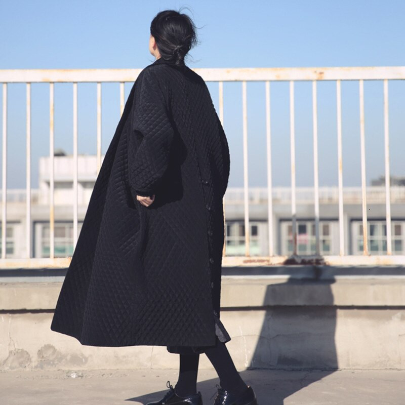 LANMREM 2022 Eiropas augstākās kvalitātes jaka ziemas sievietēm lielizmēra vaļīga melna vējjaka garais mētelis noliktavā WTH12