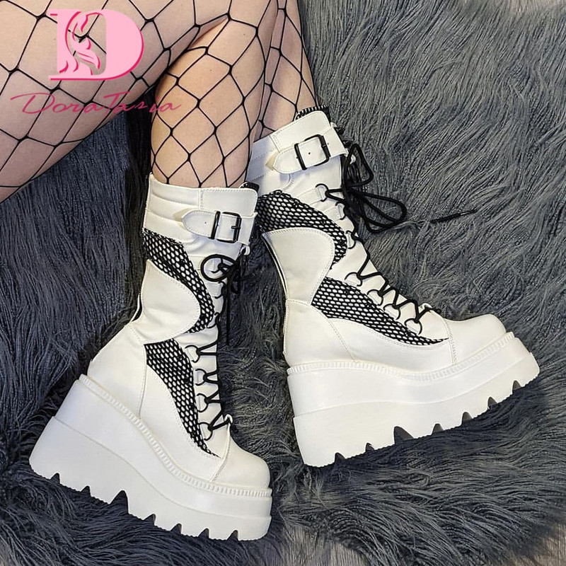 DoraTasia Cizme Gotic Punk Stradă Femei Cizme cu platformă Pane cu toc înalt Cizme scurte Design nou de modă Pantofi cosplay cu nituri