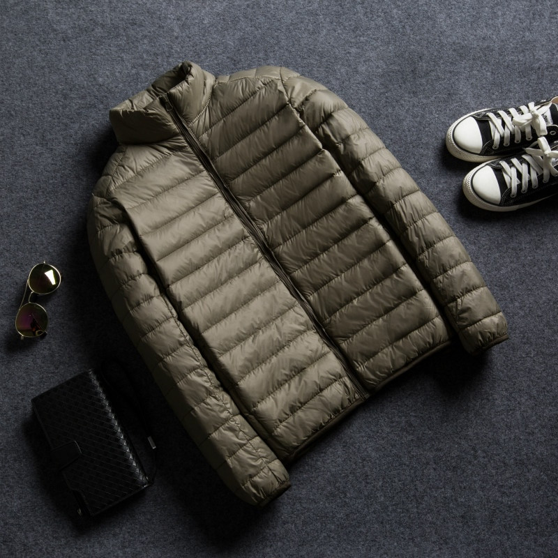 7 krāsu vīriešu viegla, ūdensnecaurlaidīga, iesaiņojama, 2022. gada pavasara rudens vīriešu iesaiņojama dūnu jaka