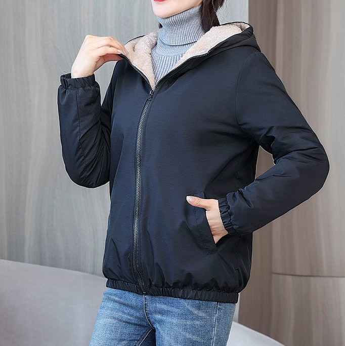 Īss, biezs polsterēts mētelis ar kapuci pēc pasūtījuma izgatavota kokvilnas jaka pēc pasūtījuma izgatavots kokvilnas darba apģērbs, lai saglabātu siltumu ziemas mētelis polsterēta jaka