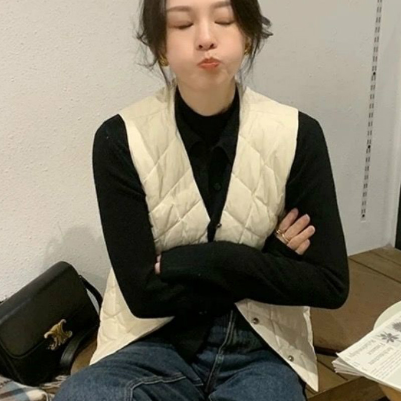 Sieviešu vestes, siltas ar V veida kakla izgriezumu korejiešu versijas, universālas, stilīgas, ikdienas karstās izpārdošanas, vienkāršas, brīvas, mīkstas sieviešu vestes bez piedurknēm