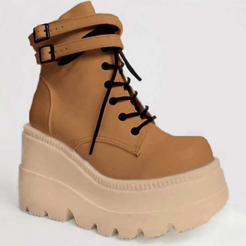 Χειμερινή μόδα Μπότες υψηλής πλατφόρμας Δερμάτινες ψηλές σφήνες Γυναικείες μπότες 2021 Νέα γυναικεία ψηλοτάκουνα παπούτσια σε στιλ πανκ για γυναίκες