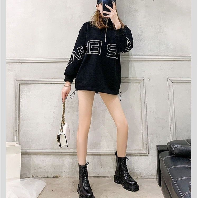 Sieviešu ziemas kaujas zābaki 2022. gada jauni kažokādas zābaki, melni platformas zābaki sievietēm, panku gotikas apavi, puszābaki sieviešu zīmola dizainere