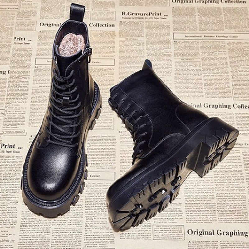 Sieviešu ziemas kaujas zābaki 2022. gada jauni kažokādas zābaki, melni platformas zābaki sievietēm, panku gotikas apavi, puszābaki sieviešu zīmola dizainere