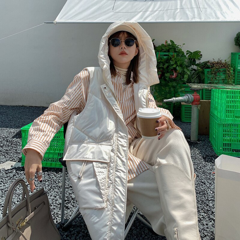 Streetwear sieviešu jaka bez garām piedurknēm glancēta sieviešu ziemas stepēta veste ar kapuci lielām kabatām Sieviešu veste ar rāvējslēdzēju