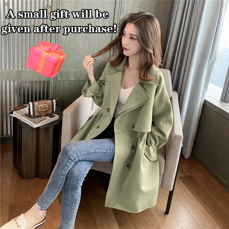 Sieviešu mētelis ar šauru vidukli, savelkamu aukliņu, 2022. gada pavasaris