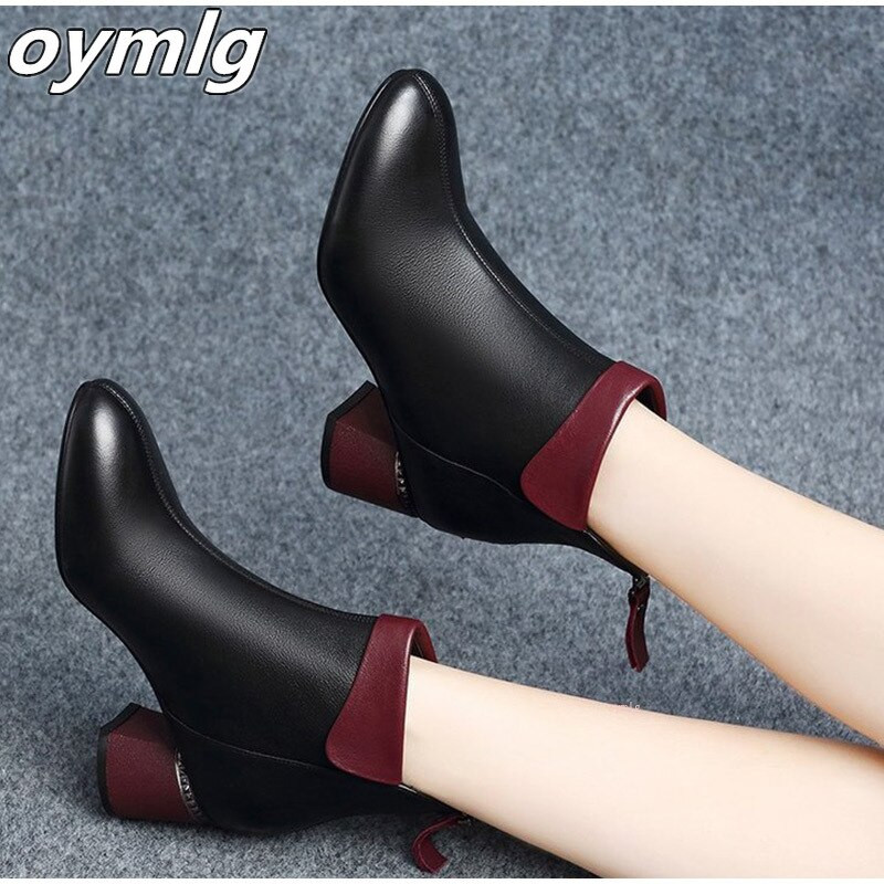 Ženske gležnjače Cipele na cipele Zima Jesen Ženske plišane tople visoke čizme od umjetne kože Modne kratke šiljate vrhove Ženske patent zatvarač