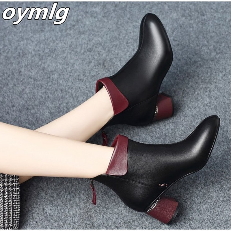 Ženske gležnjače Cipele na cipele Zima Jesen Ženske plišane tople visoke čizme od umjetne kože Modne kratke šiljate vrhove Ženske patent zatvarač