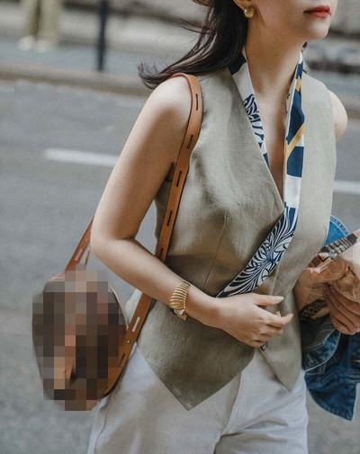 Pavasara vasara sieviešu veste ikdienišķa plāna vienkrāsaina veste ar V veida kakla izgriezumu, lina mētelis bez piedurknēm ar vienrindu OL sieviešu uzvalku vestu topi