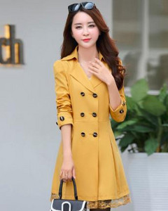 Sieviešu mētelis, 2022. gada pavasaris, ielas apģērbs, mēteļa statīvs, apkakle, pieguļoša, divrindu mežģīņu gara sieviešu jaka.