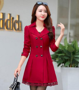 Sieviešu mētelis, 2022. gada pavasaris, ielas apģērbs, mēteļa statīvs, apkakle, pieguļoša, divrindu mežģīņu gara sieviešu jaka.