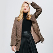 Sieviešu ziemas jaka Flīsa jaka ar augstu jostasvietu Sieviešu mētelis ar garām piedurknēm.