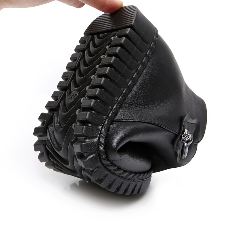 GKTINOO 2022 Ženske čizme za snijeg Zimske gležnjače s ravnom petom Ženske tople cipele s platformom Kožne čizme s debelim krznom